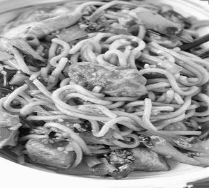 Chicken Schezwan Noodle