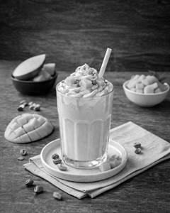 Maharaja Mango Shake