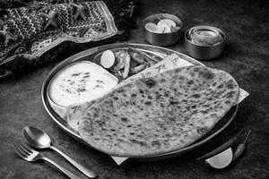 Gobhi Paratha (Atta)
