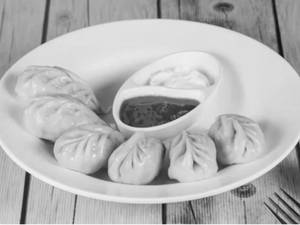 Steamed Paneer Momos