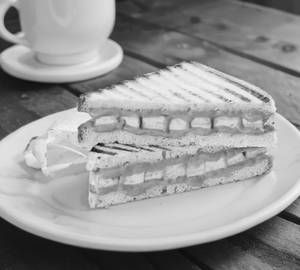 Cheese corn sandwich