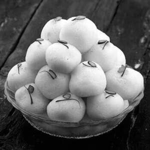Sponge Rasgulla (2 Pc)