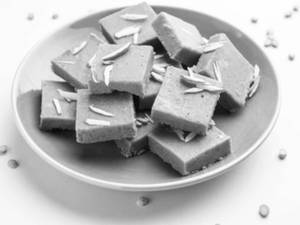 Besan Burfi