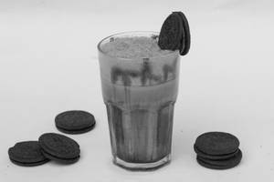Oreo Milkshake [300 Ml]