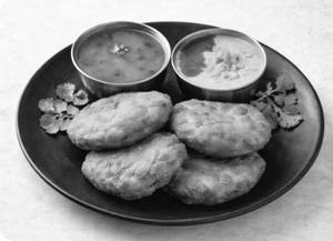 Press Bhajji ( Mysore Bhajji)