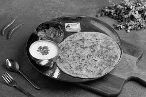 Aloo Paratha (atta)