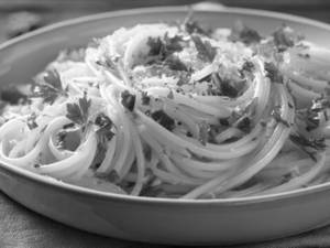 Aglio E Olio Pasta