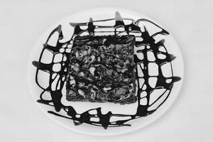 Brownie With Chocolate Sauce