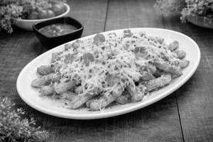 Creamy Cheesy French Fries