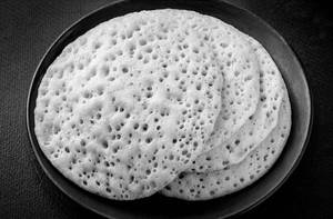 Kallappam (toddy Flavoured Appam)