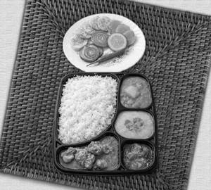 Chicken Thali
