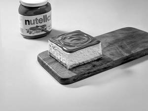 Nutella Cheesecake Slice