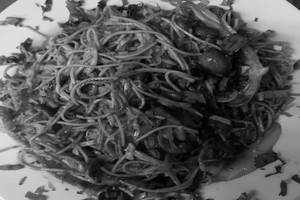 Veg Mushroom Schezwan Hakka Noodles