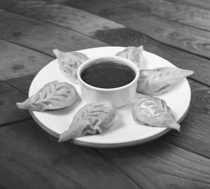 Paneer Momos 6 Pcs