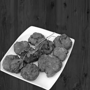 Navratri Special Singhare Atta Pakoda [8 Pieces]