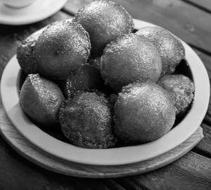 Ghee paniyaram( 2 Pieces)