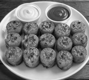 Chilli garlic potato shots