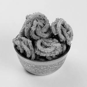 Curry Leaves Murukku - 100 Gms