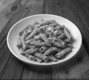 Red sauce pasta