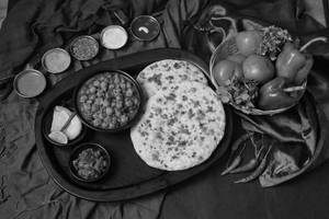Chole Kulche