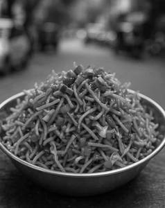 Crispy Noodles Bhel