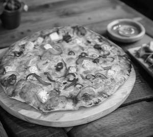 Paneer Makhni  Pizza