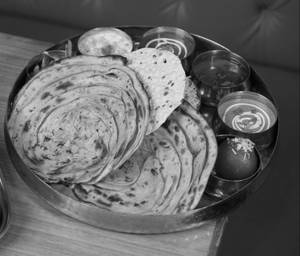 Shahji's Tandoori Parantha Thali