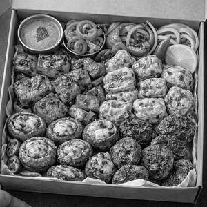 Veg Starters Platter Party Box [Serves 3-4 (34-36 Pcs)]