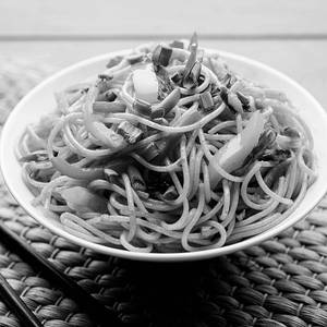 Street Style Veg Chowmein (desi Chinese Special)