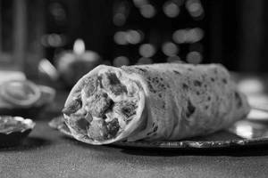 Hot Garlic Chicken Roll