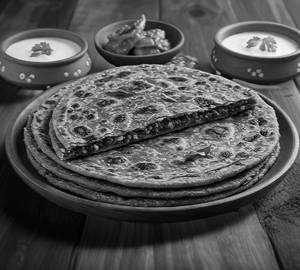 Sattu Paratha (2 Pic).