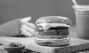 Aloo Tikki Burger