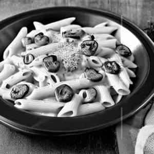 Non Veg Creamy Mushroom (Pork) Pasta