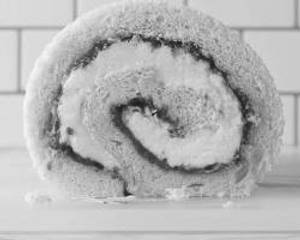 Jam Roll Pastry