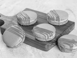 Strawberry Macaroon