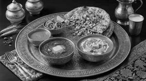 Paneer Payaz's Chur - Chur Naan Thali