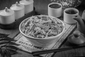 Chicken Schezwan Noodles
