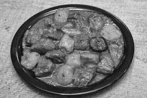 Potolo Aloo masala