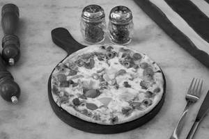 Garden Fresh Veg Pizza