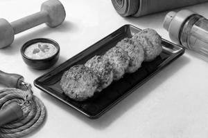 Chicken Tikki (5 pcs) with Mint Mayo Dip