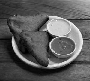 Bread Bajji (2 Pieces)