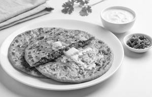 Aloo Paratha (2Pc)
