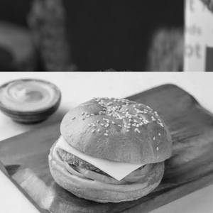 Veg Makhani Burst Burger.
