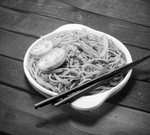 Egg schezwan noodles