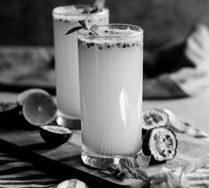 Passion Fruit Mojito