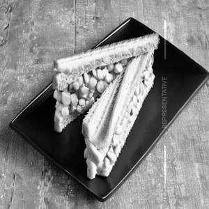 Sweet corn sandwich