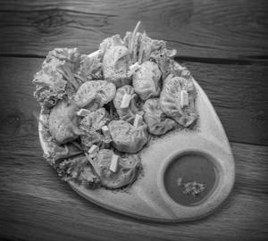 Momos