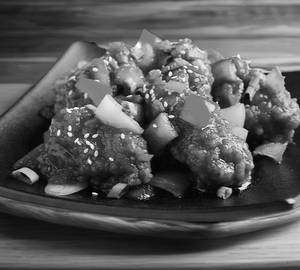 Chilli Chicken Dry ( 8Pc )