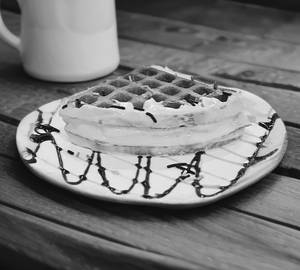 White Choco Waffle