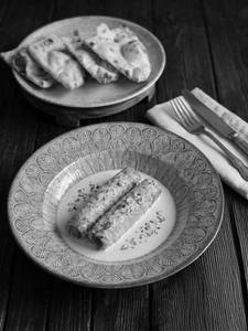 Malai Seekh Kebab with Naan